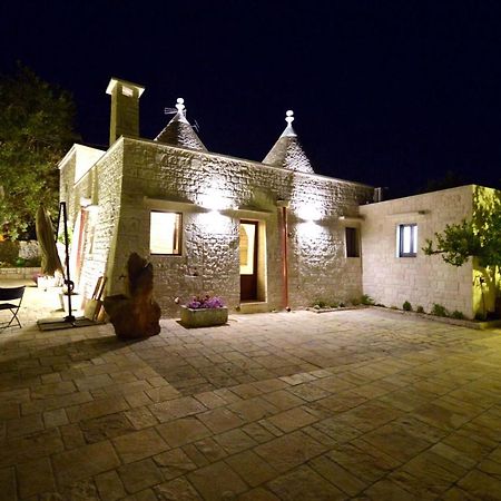 Bed and Breakfast Trulli Petra Chiara Локоротондо Екстер'єр фото